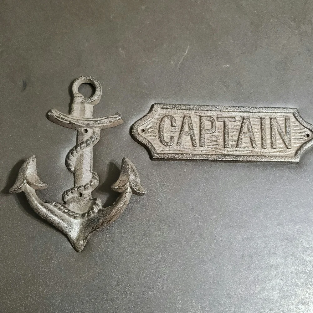 Rustic Anchor and Captain Plaque Wall Decor